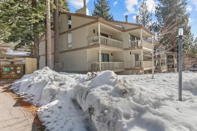 Exterior & Grounds 2